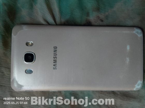 Samsung j7